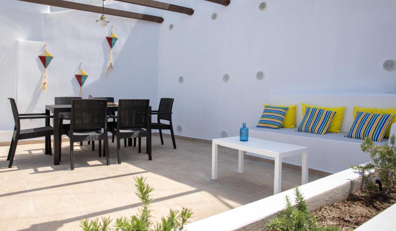Vila Sunny Bay Agia Marina  Exteriér fotografie
