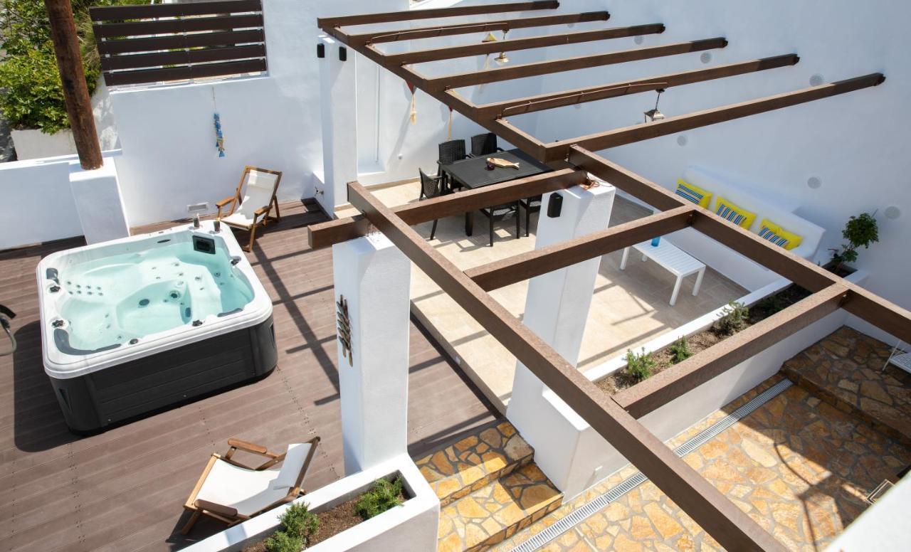 Vila Sunny Bay Agia Marina  Exteriér fotografie